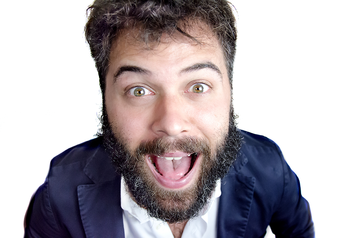 MATTEO CESCA con MEME LUCARELLI in “E’ BRAVO MA NON SI APPLICA” (cabaret)