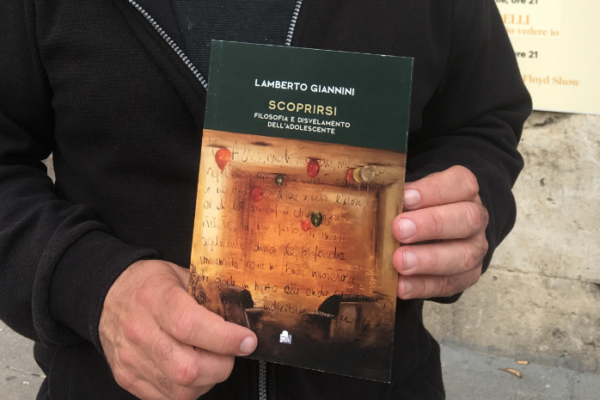 Libri. Il professore Lamberto Giannini presenta “Scoprirsi”
