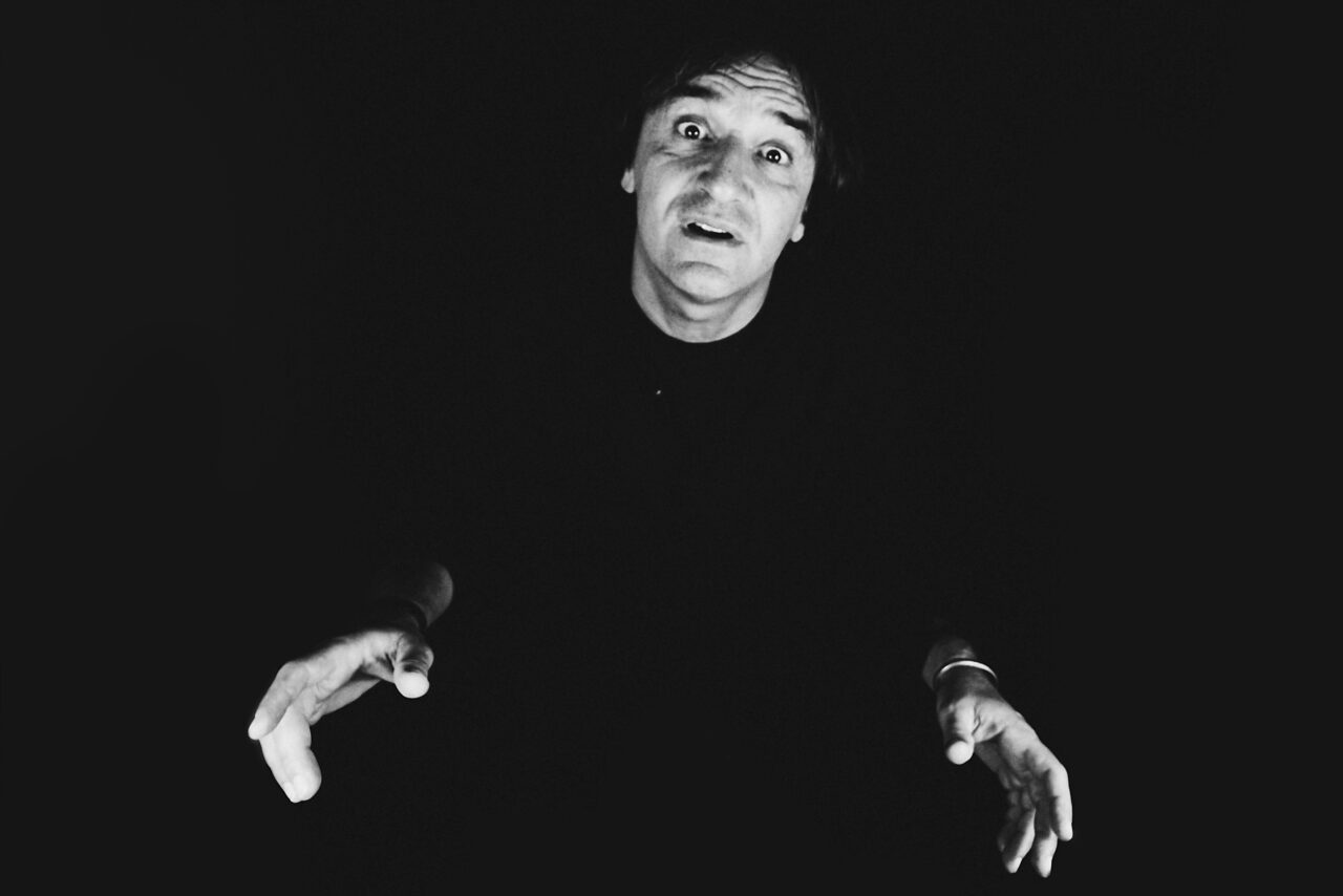 WALTER NENCI in “VISIONARIO” (teatro)