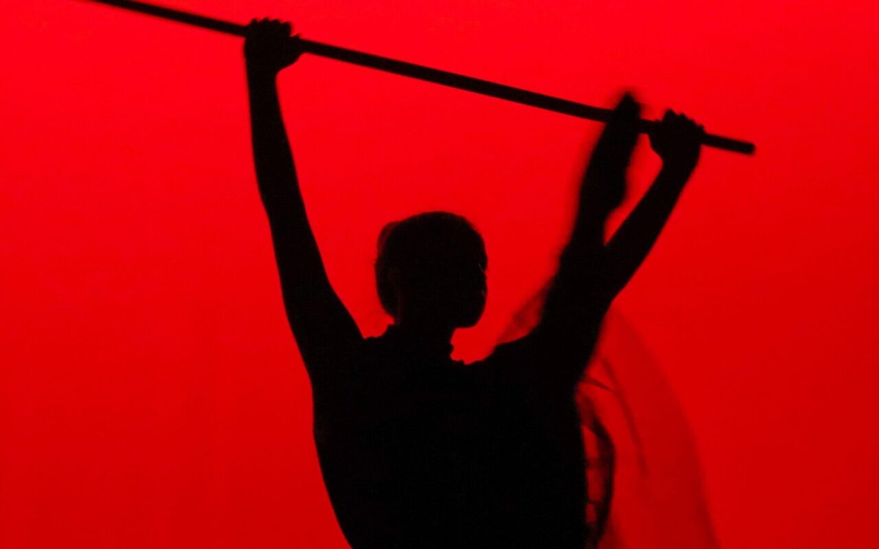 Danza Mythos arte in movimento – “Io, lei, loro”