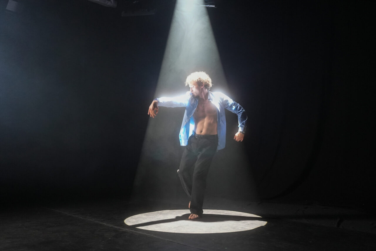 Dance – Her Battle / Street Dance