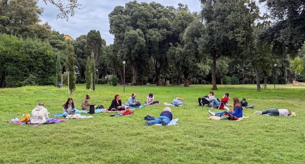 Shh si legge – Silent Reading Party in Villa Mimbelli