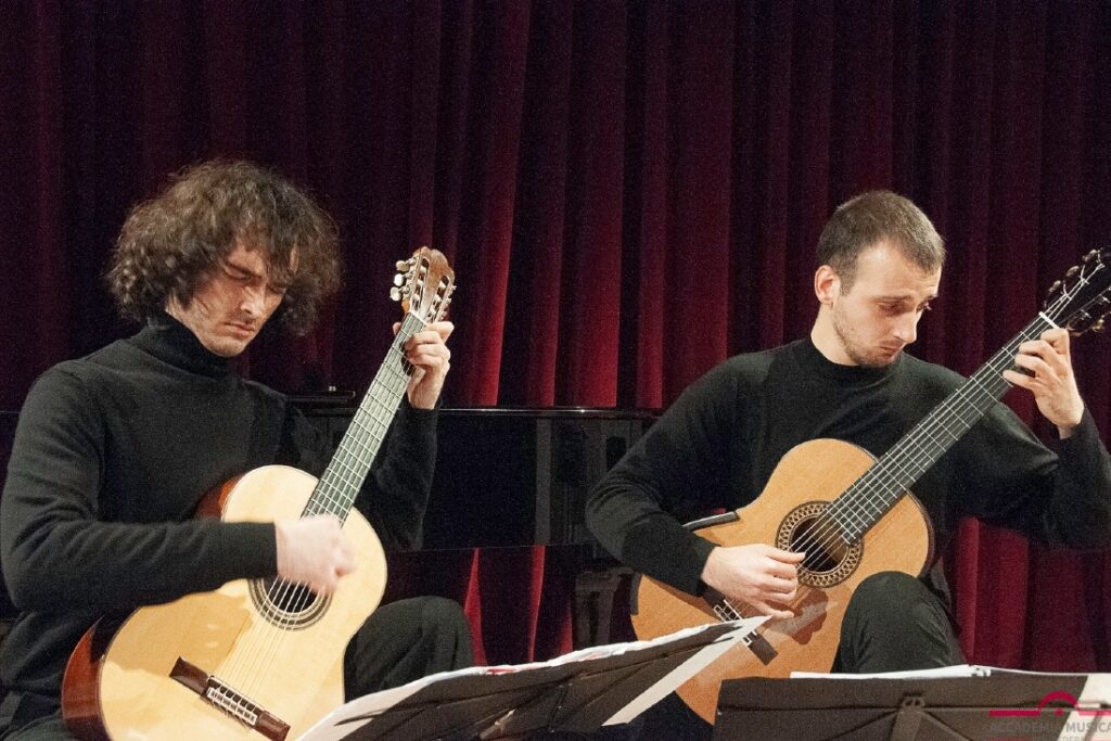 Duo di chitarre del Conservatorio alla mostra dedicata a Giovanni Fattori