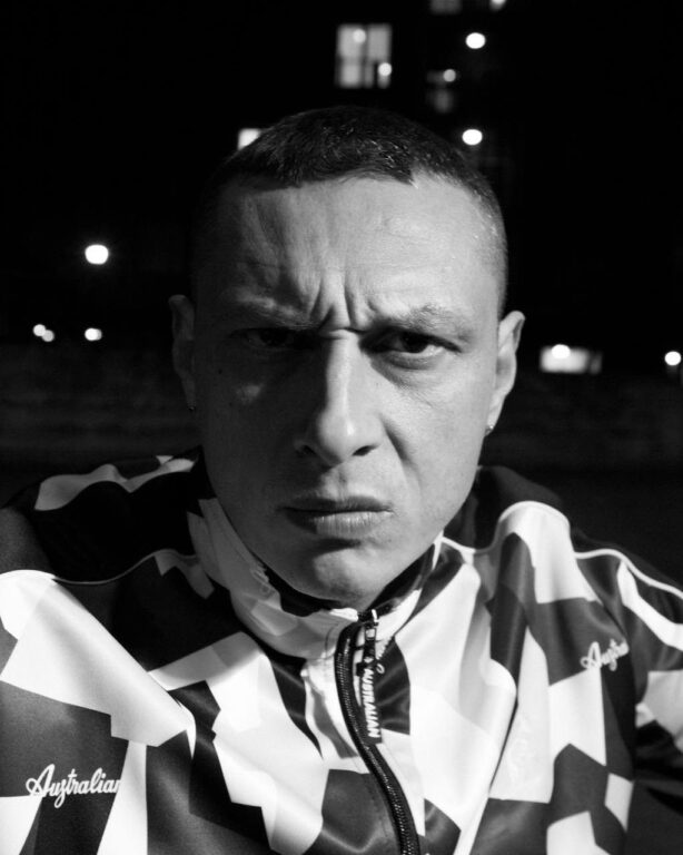 Bimbi sperduti e il rapper Inoki