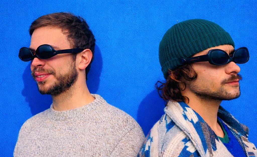 Gli Alienik + Hahni al The Cage