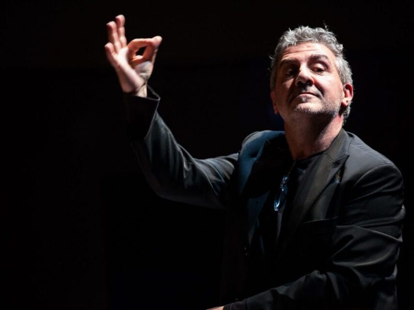 18 talenti jazz diretti dal maestro Grossi: in prima assoluta al Mascagni arriva la “Mask Big Band”