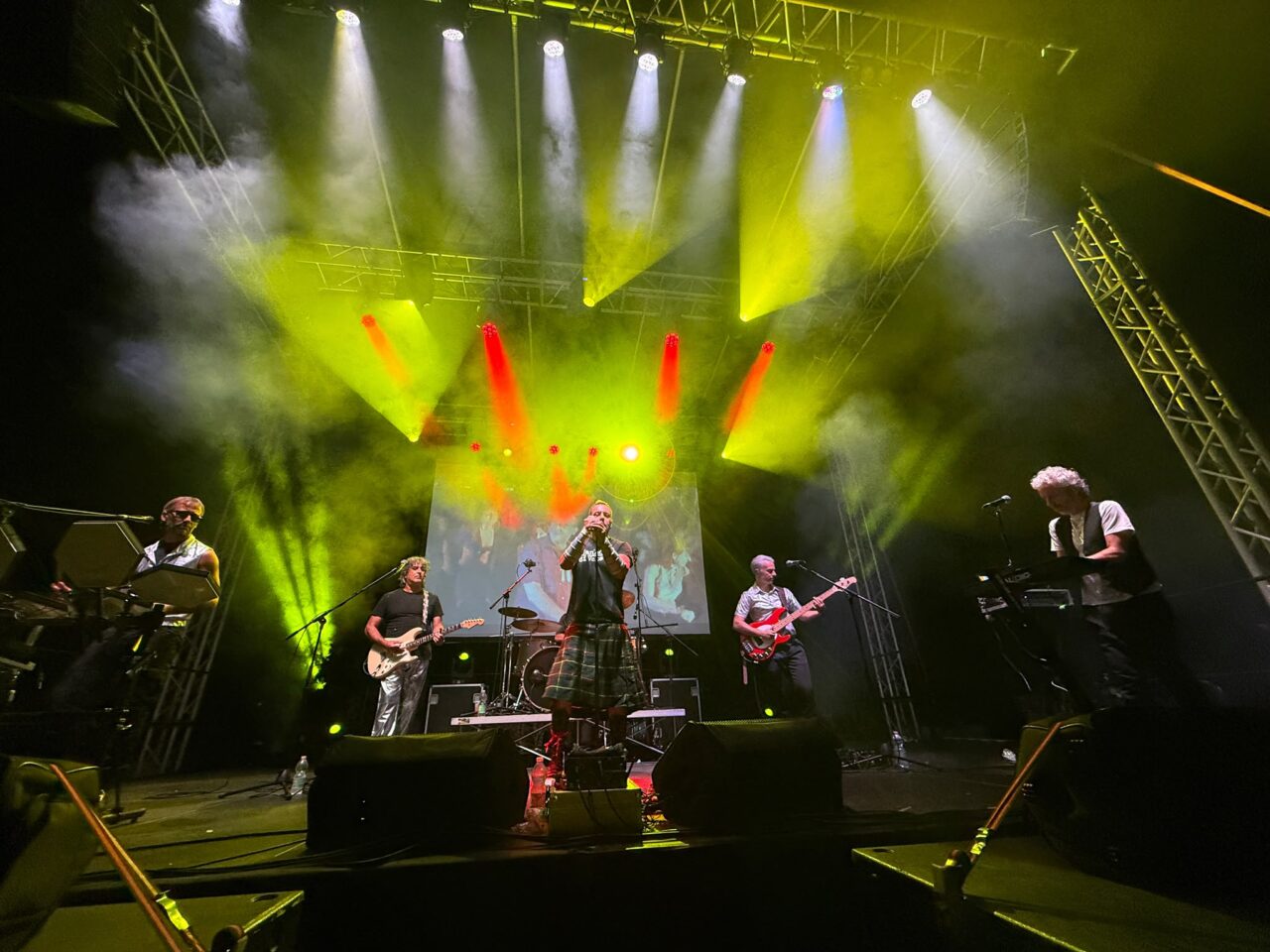 Svs in Festa: sei serate tra musica, spettacoli e solidarietà