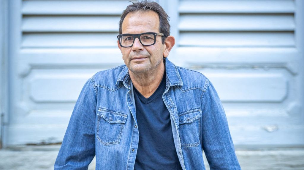 “Tocca le stelle a Montenero”, Manunza presenta il suo ultimo libro “In equilibrio sulla linea azzurra”